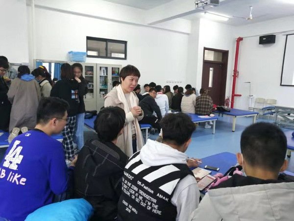 具有医学人文精神和敬业的九游手游平台